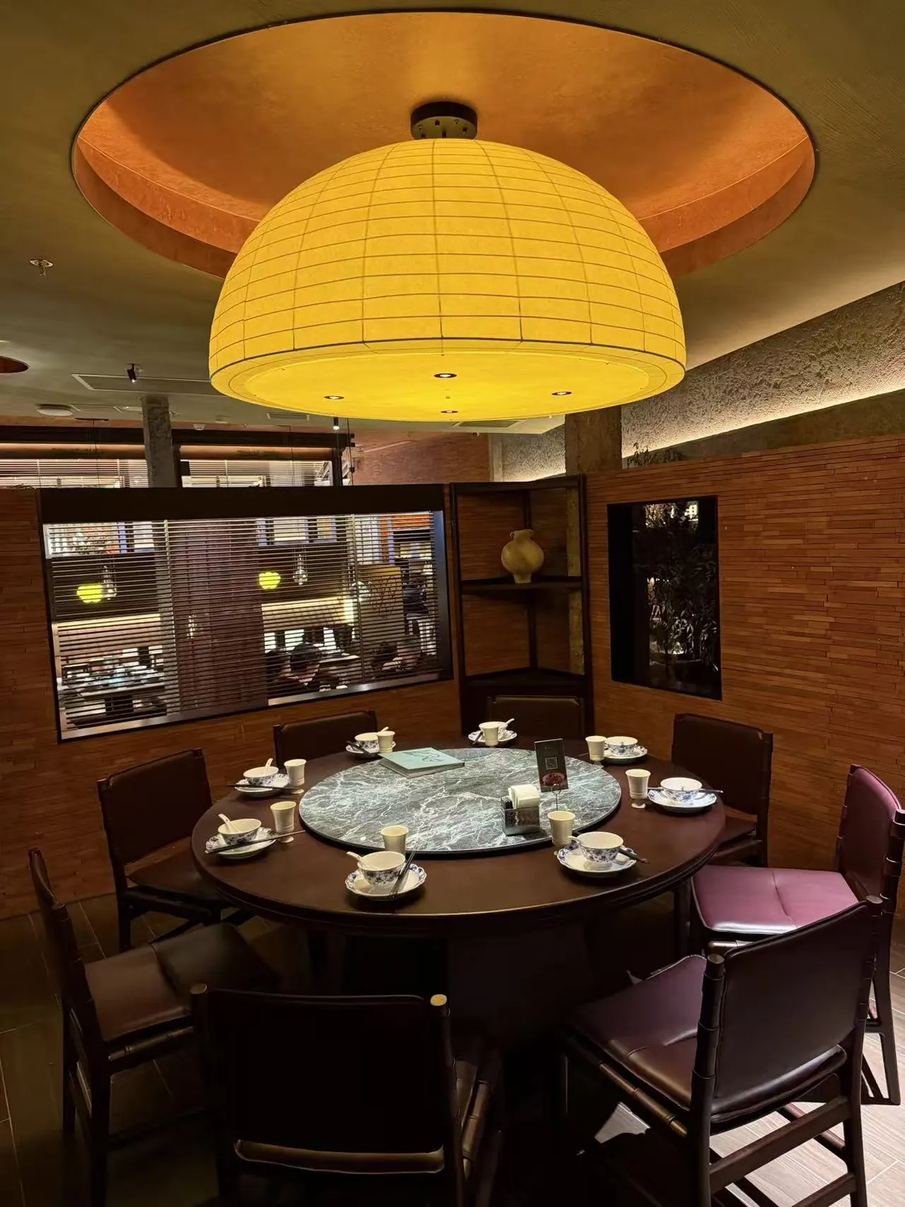 Hangzhou Sichuan Restaurant Furniture Project — 2