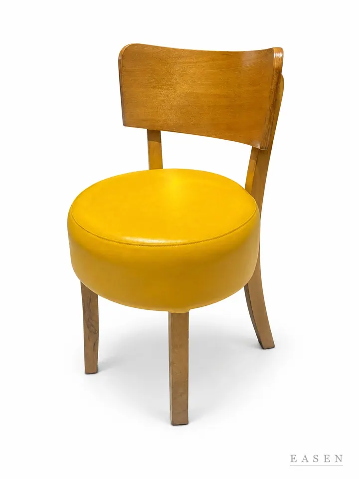 Crescent Chair — Café Chair