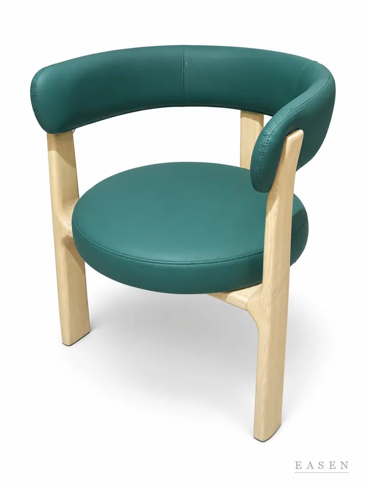 Gradient Chair — Café Chair