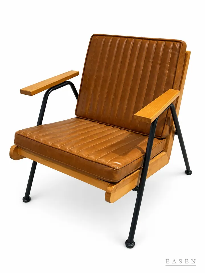 Nest Chair — Café Chair