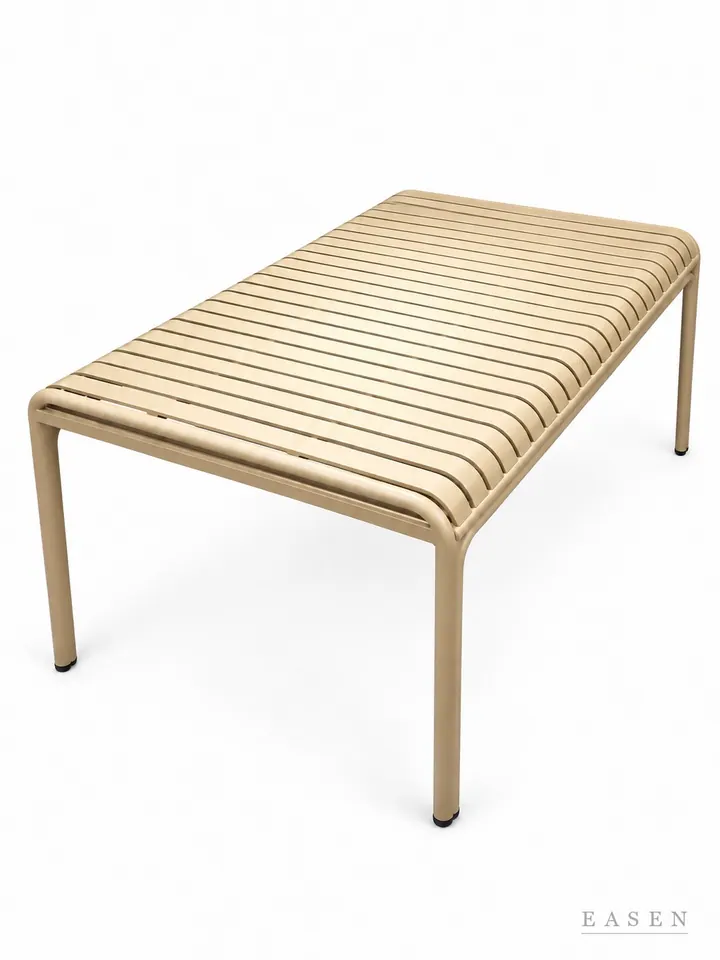 Timber Table — Outdoor Table