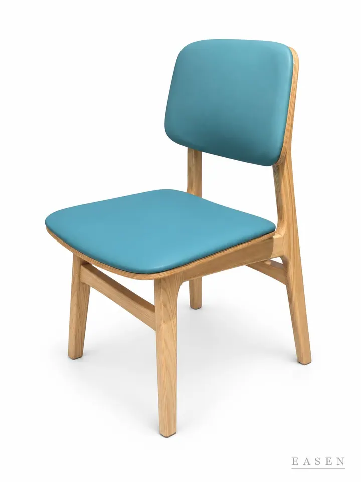 Majesty Chair — Restaurant Chair