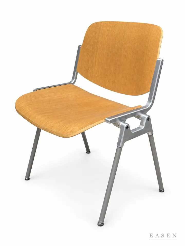Divine Chair — Restaurant Chair