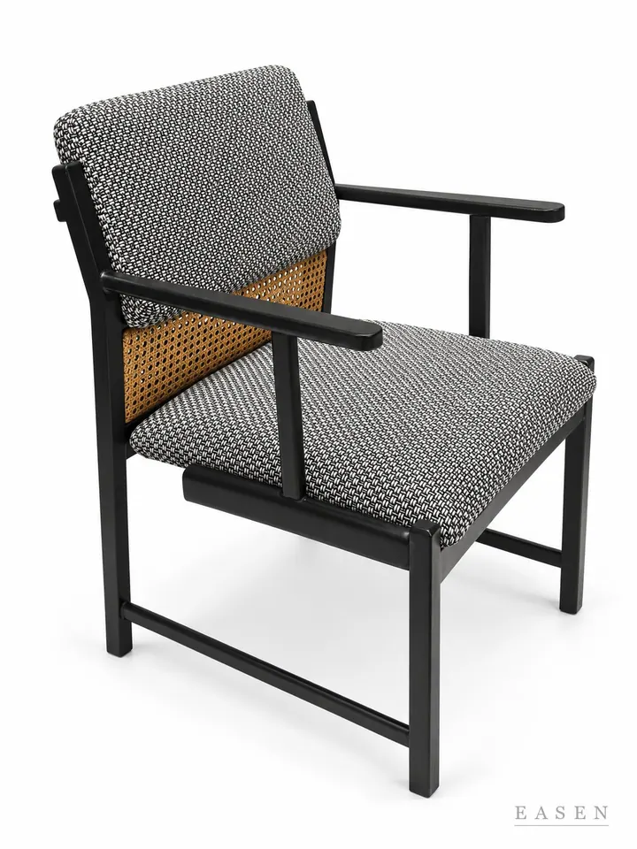Abbey Chair — Restaurant Chair
