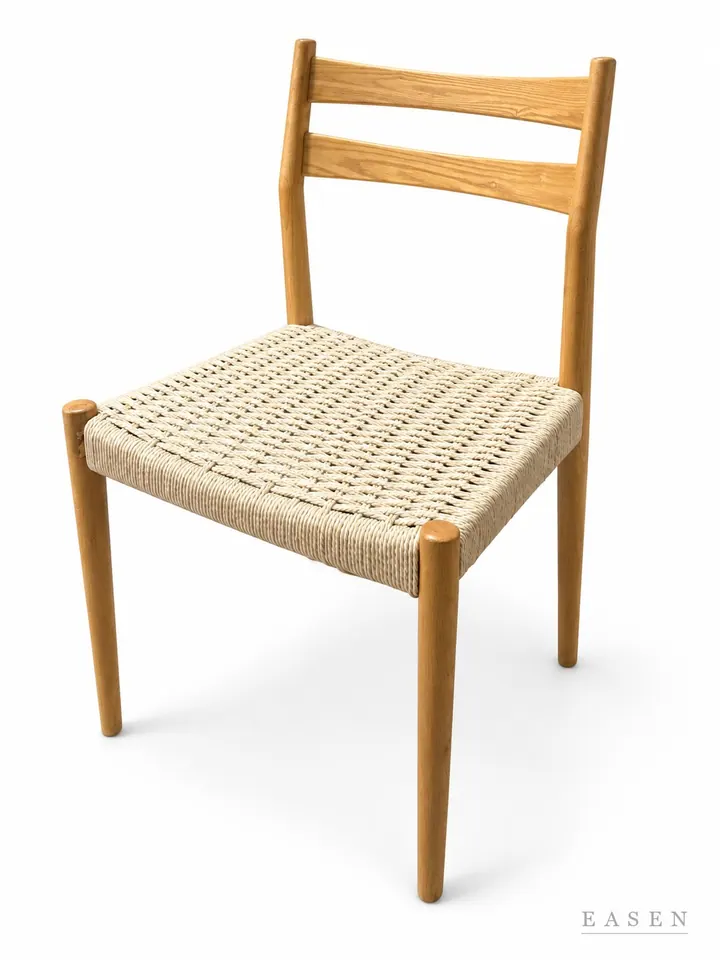 Senator Chair — Restaurant Chair