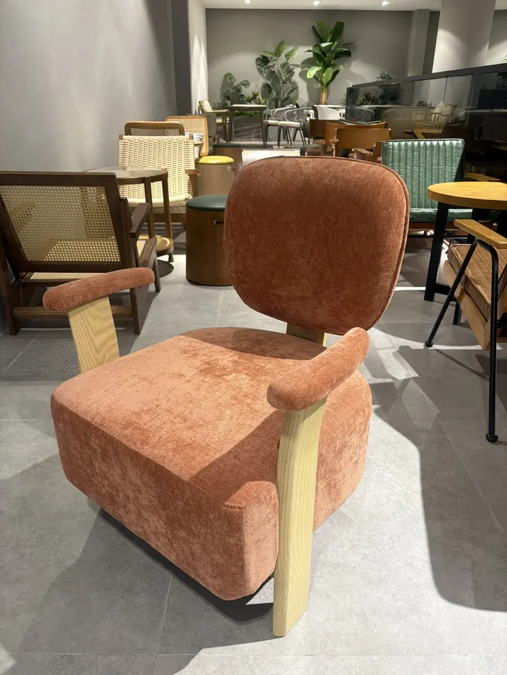 Horizont-Stuhl — Café Stuhl