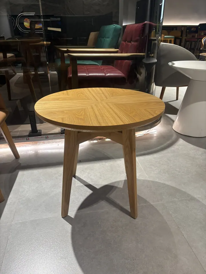 Anker-Tisch — Café Tisch