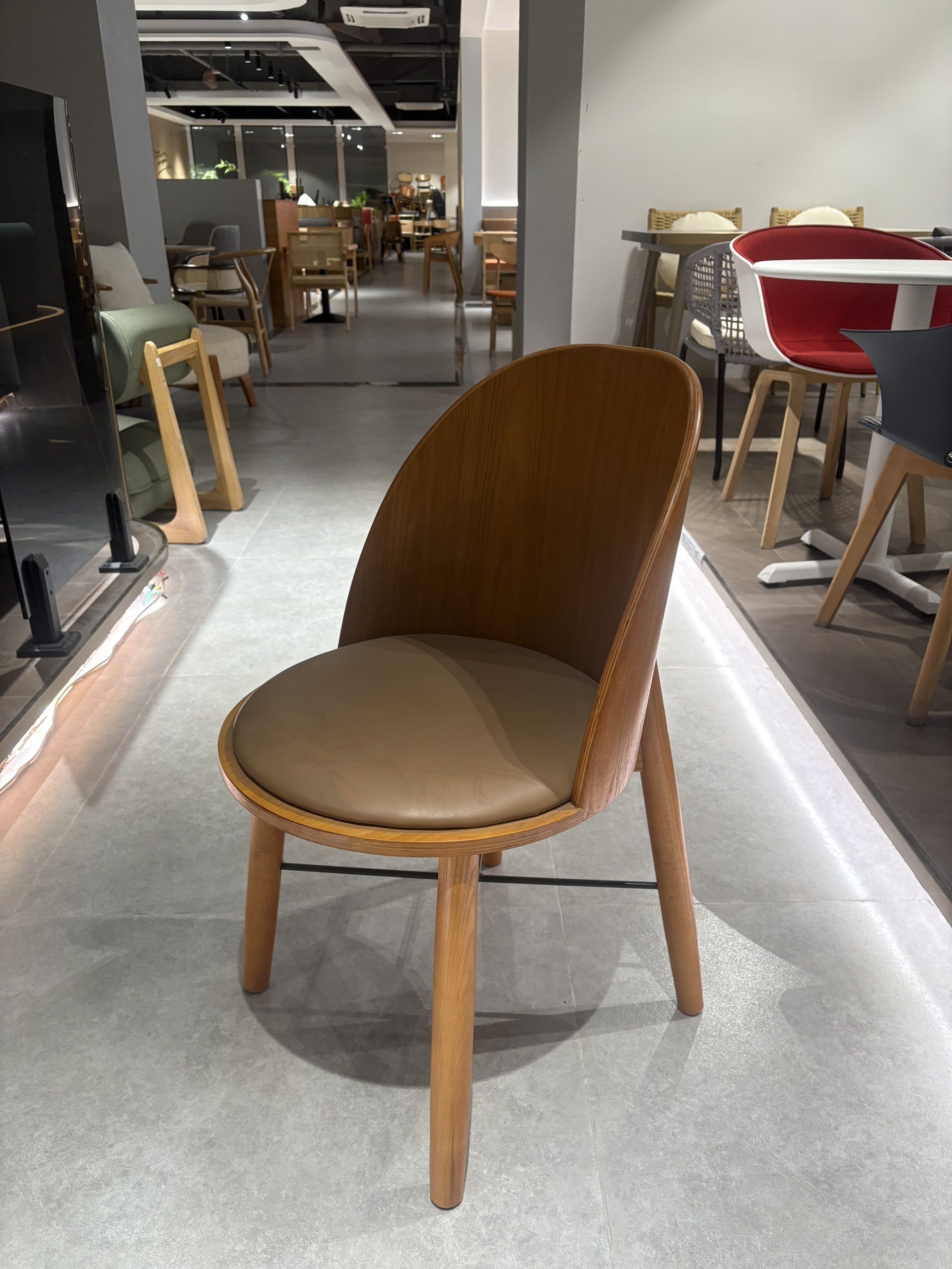Frame Chair — commercial café chair | EASEN