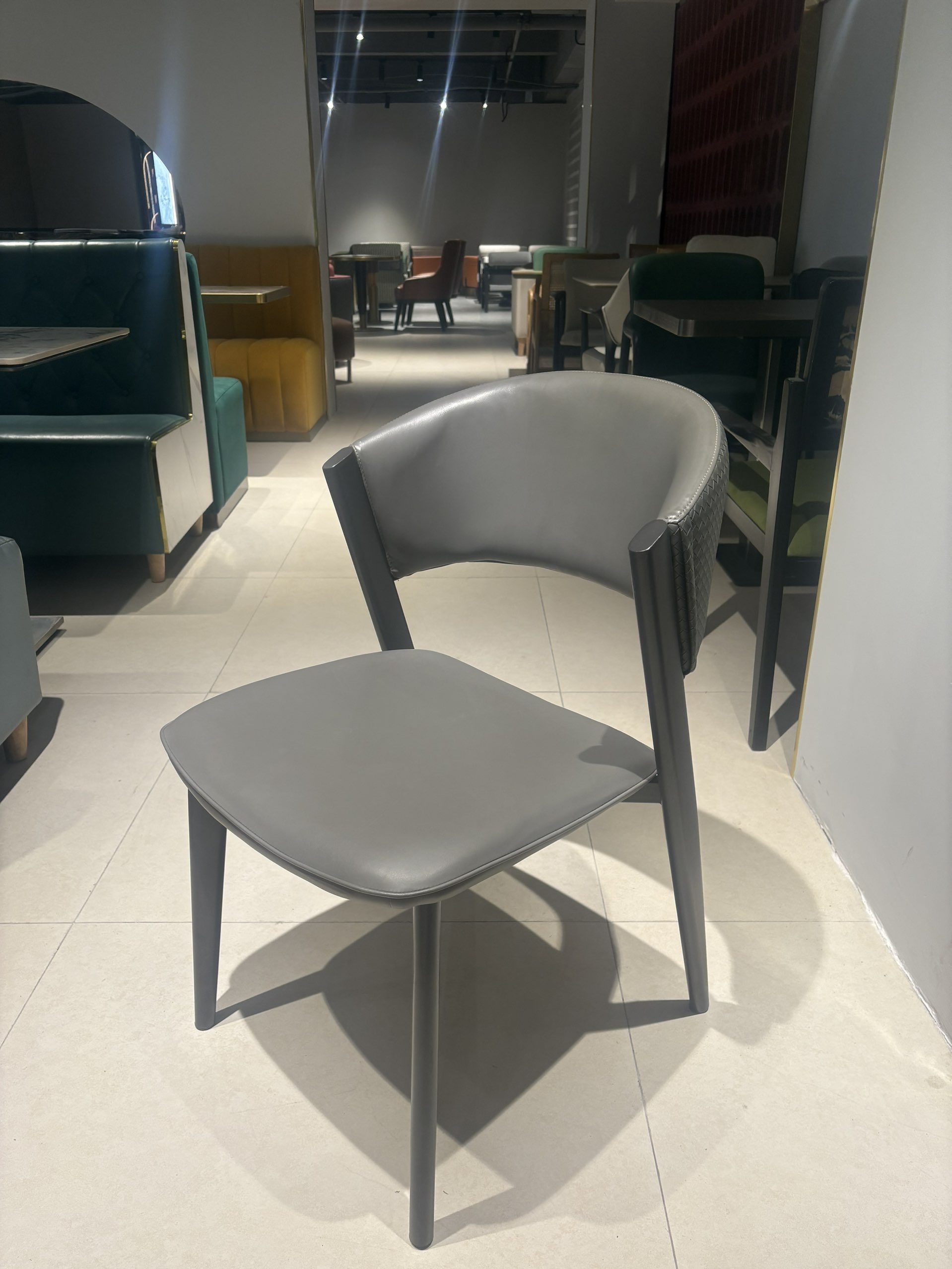 Junction Chair — commercial café chair | EASEN