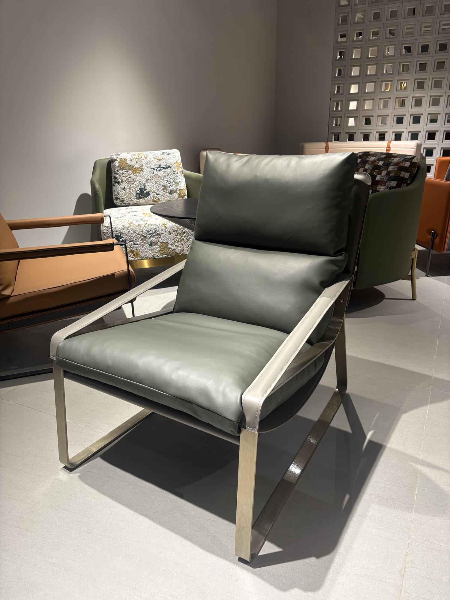 Moss Chair — commercial café chair | EASEN