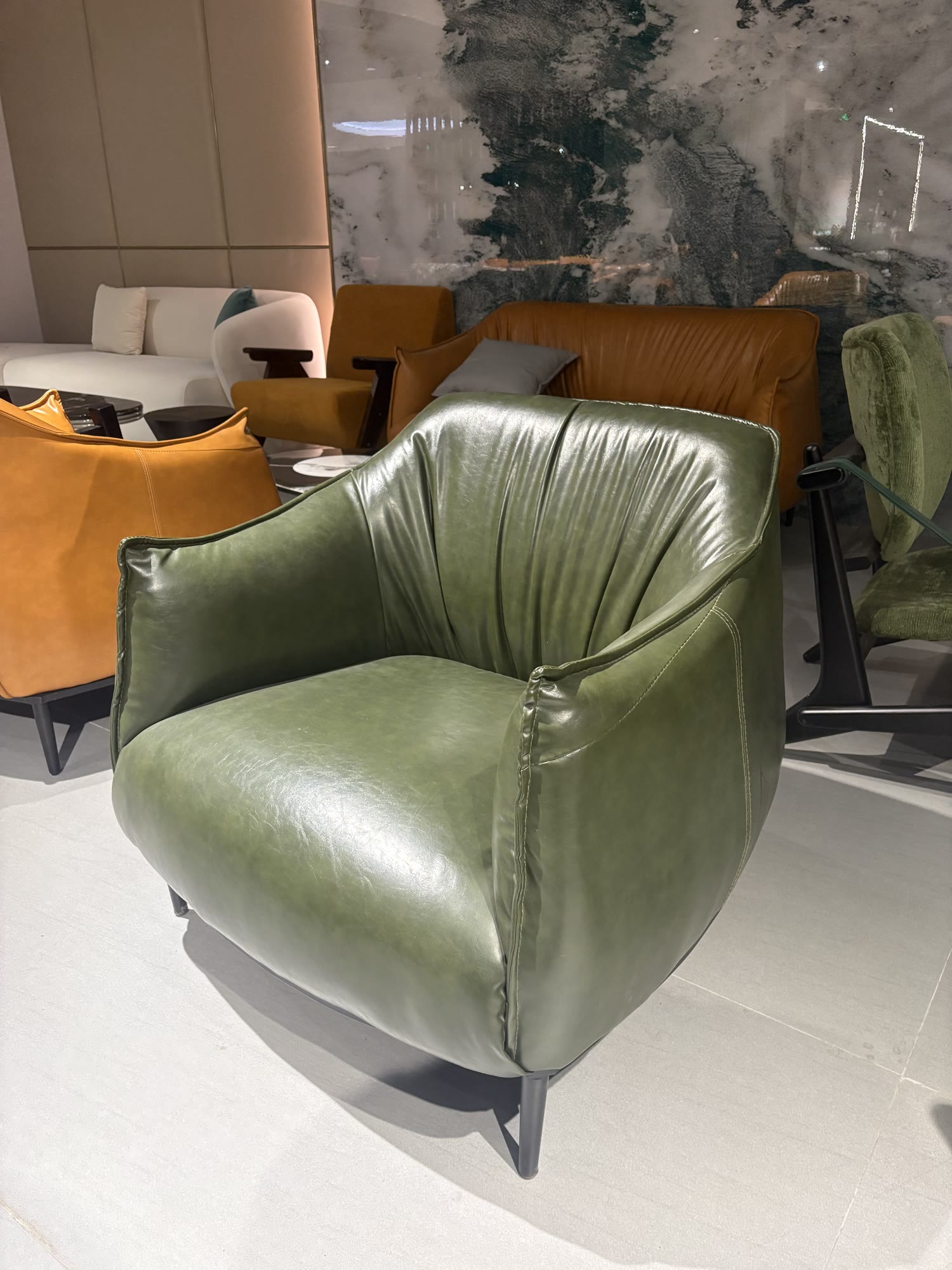 Breeze Chair — commercial café chair | EASEN