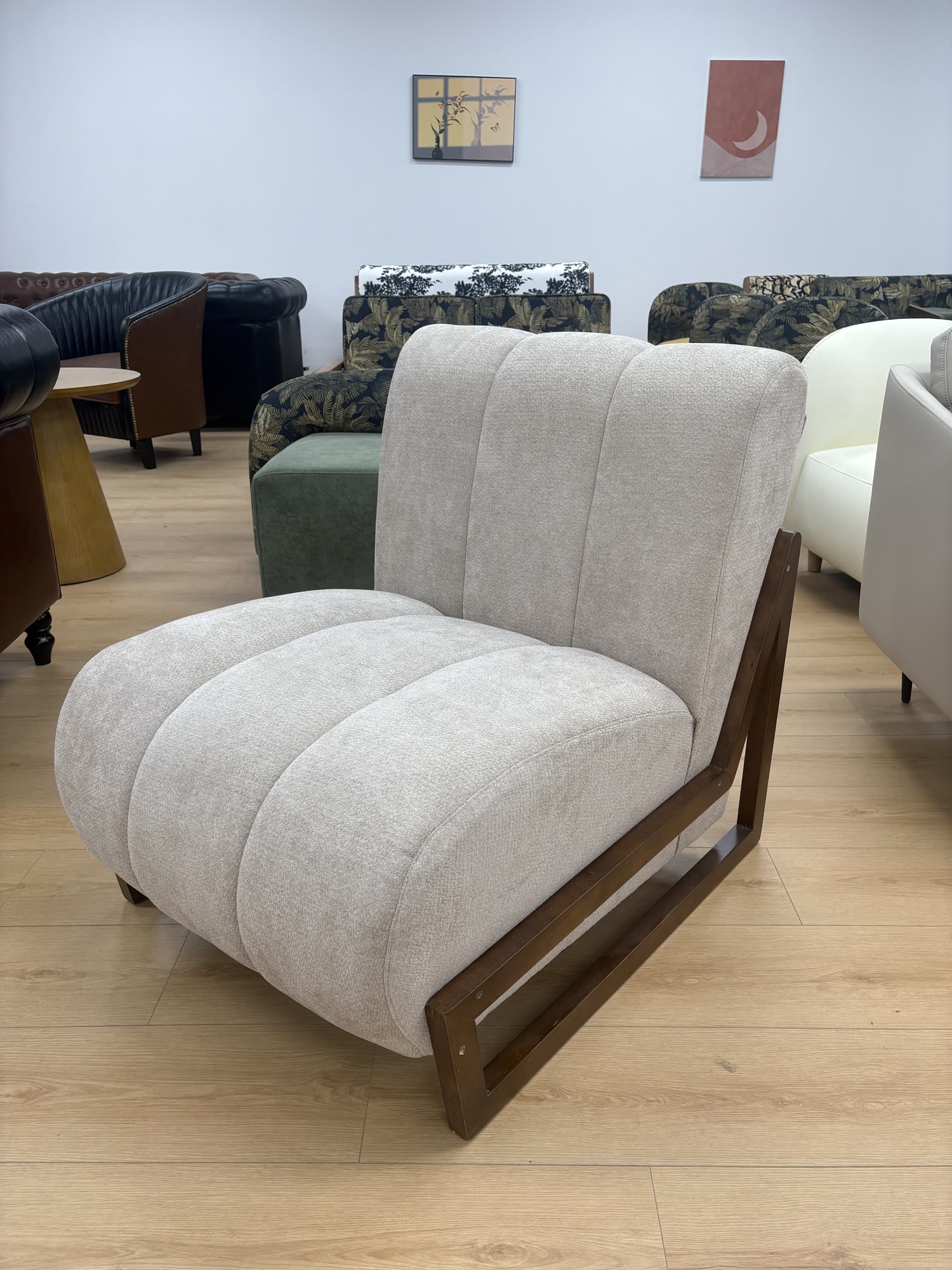 Zenith Chair — commercial café chair | EASEN
