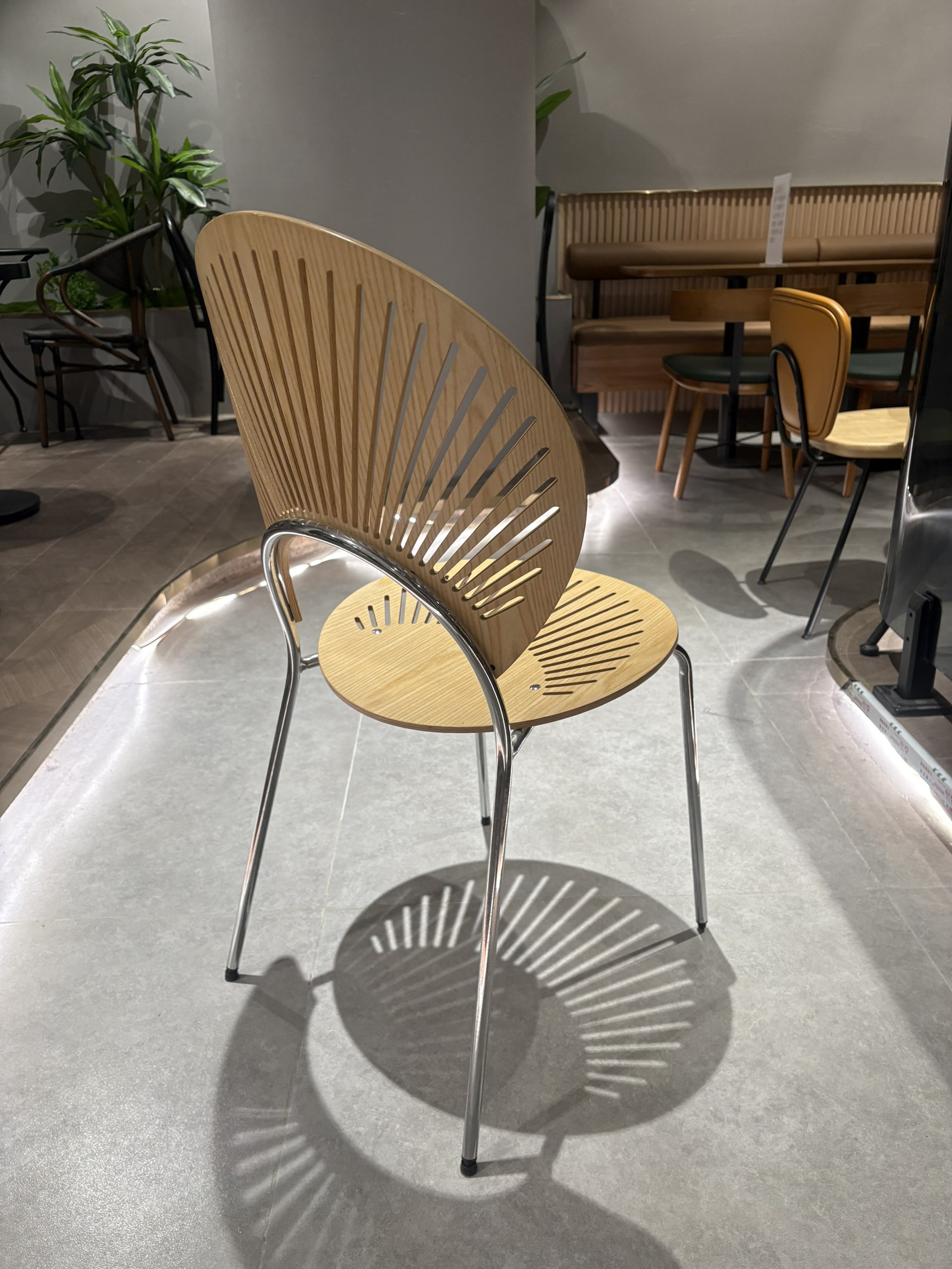 Meadow Chair — commercial outdoor chair | EASEN